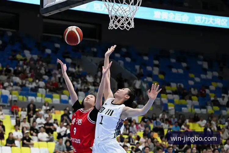 四川女篮总决赛首战创纪录大胜：一场关于统治力与平台观赛体验的深度评测