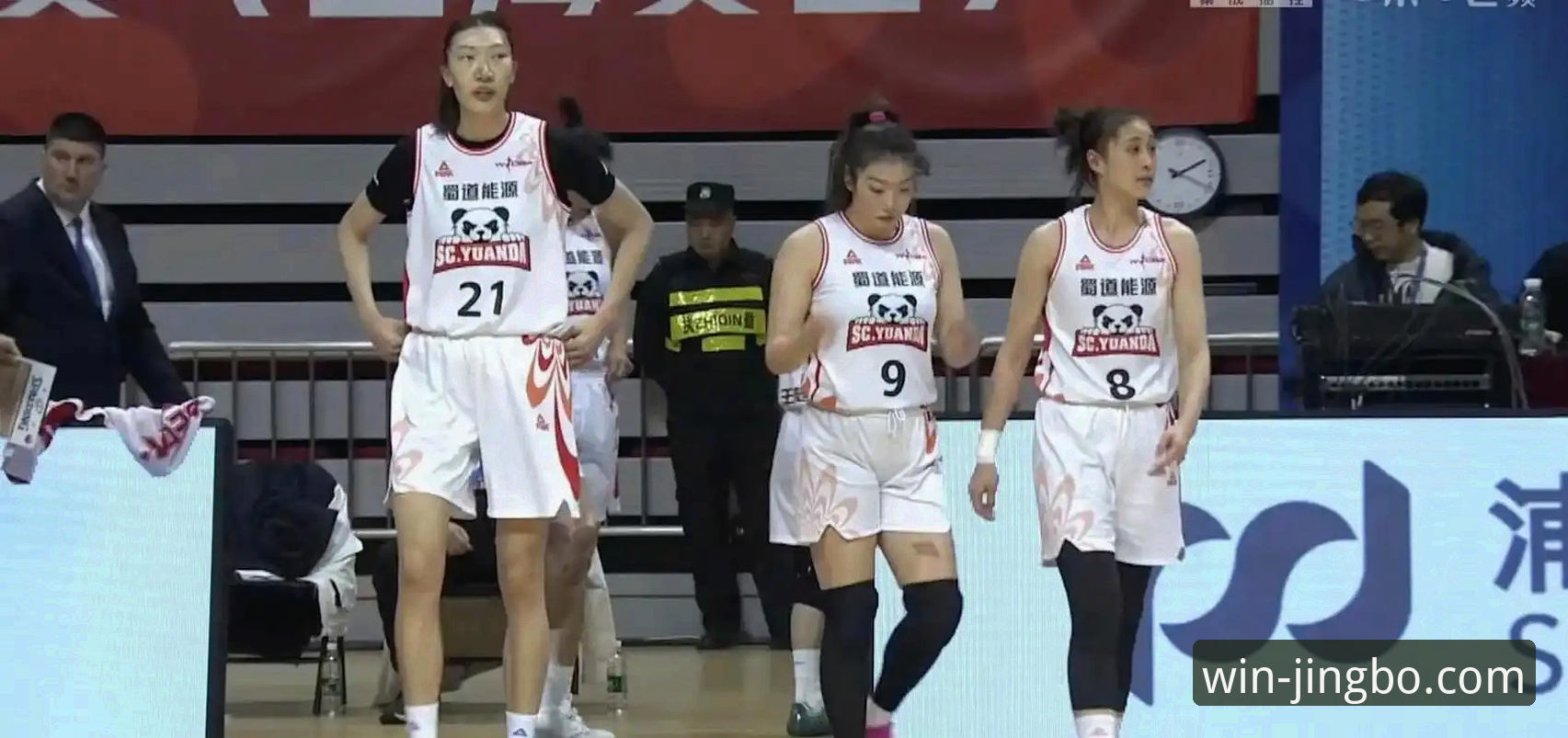 揭秘WCBA总决赛G1：四川女篮34分狂胜背后的战术革新与平台观赛新体验